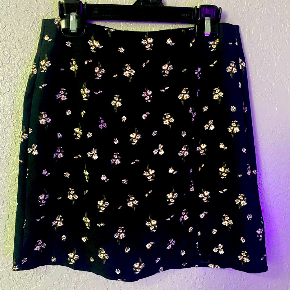 Aeropostale Floral Skirt size XS